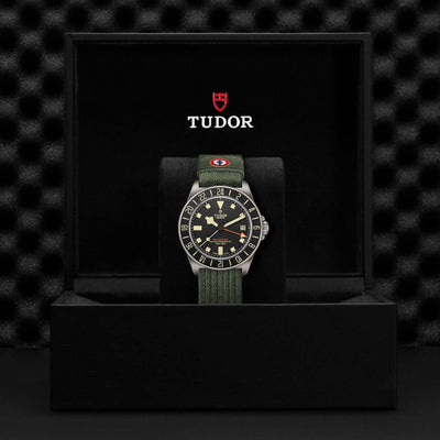 Tudor Pelagos FXD GMT m2542g247nu-0002 Bandiera Jewellers